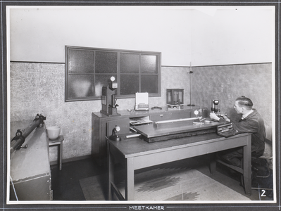 222987 Interieur van het kantoor van de N.V. Snelwegerfabriek “Utrecht”, W.C. Olland (Dorpsstraat 78-80) te De Bilt: ...